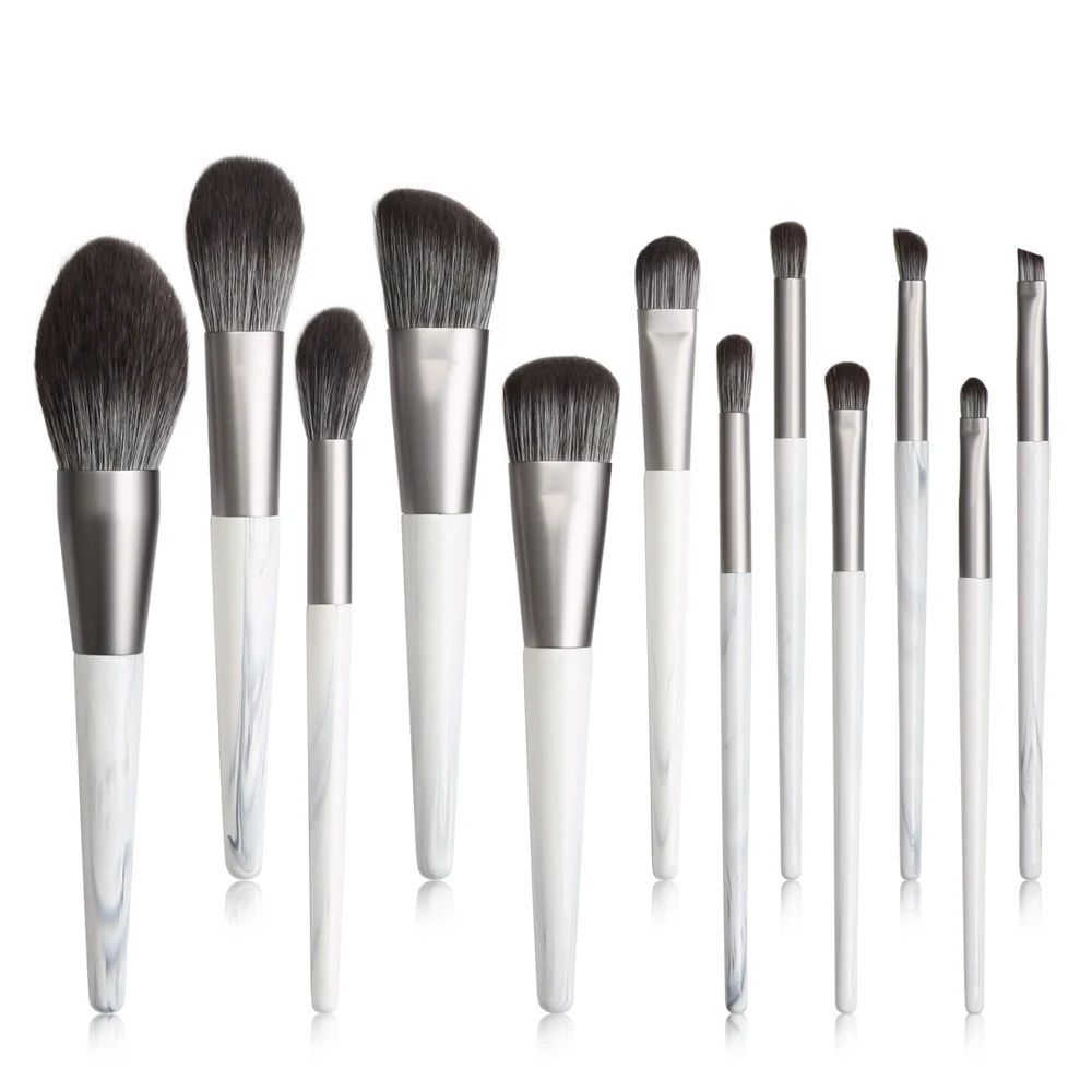 

12pcs Makeup Brushes Set Cosmetic Foundation Powder Blush Eyeshadow Lip Blend Make Up BrushSoft Hair Cosmetic Tools