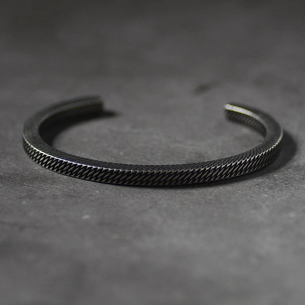 

Retro Style Titanium Steel Men's Bangles Couple Cuff Open Bangles Motorcycle Party Punk Viking Bracelet Jewelry Gift for Father