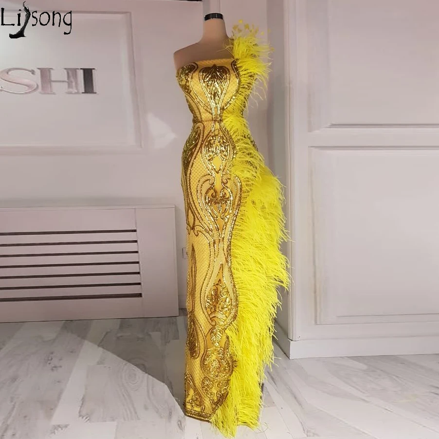 Модные золотисто-желтые платья для выпускного вечера в Дубае, длинные платья с перьями русалки и блестками, вечерние платья без бретелек, сексуальное платье
