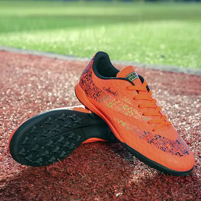 casual football shoes