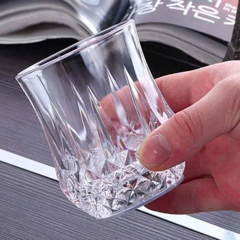 LED Glitter Beer Cup Pineapple Carved Mugs Whisky Cocktail Beer Stein Wine Cup For Party Club Bar DIY Night Decor Cups 1pc