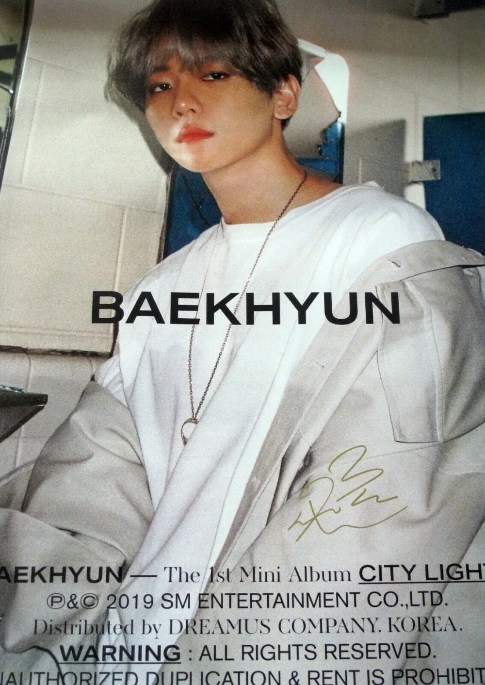 EXO 伯贤亲笔签名迷你1 City Lights 24