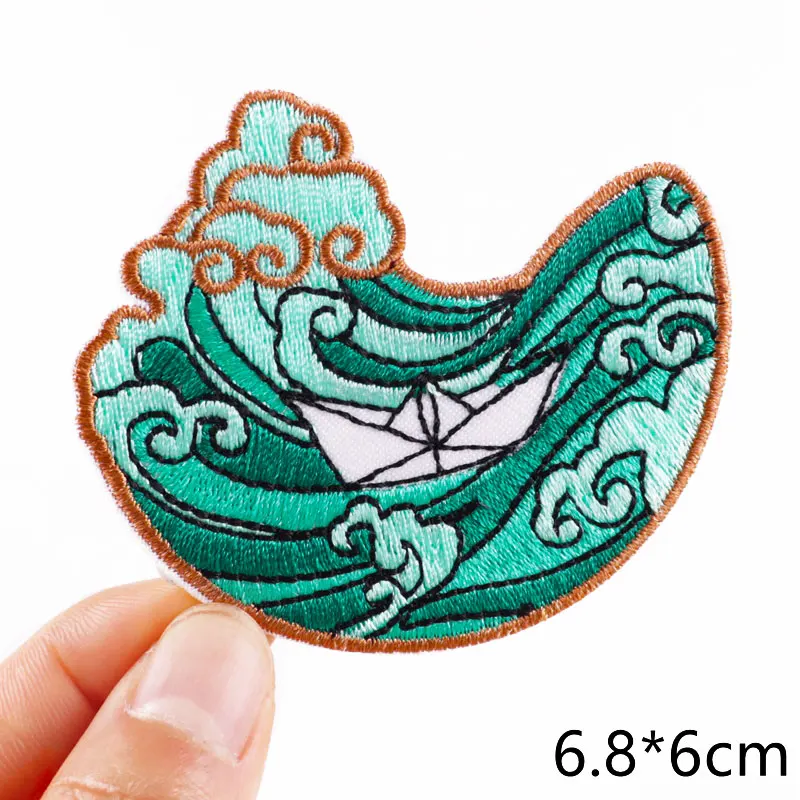 Van Gogh Embroidered Patches on Clothes DIY Cartoon Wave Applique Clothing Thermoadhesive Patches for Clothing DIY 