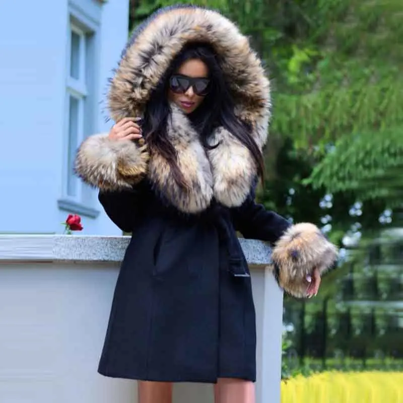 New Nature Raccoon Fur Collar Overcoat Women Winter Outerwear Long Woolen Coat Fashion Female Jacket Real Fur Hooded Coat