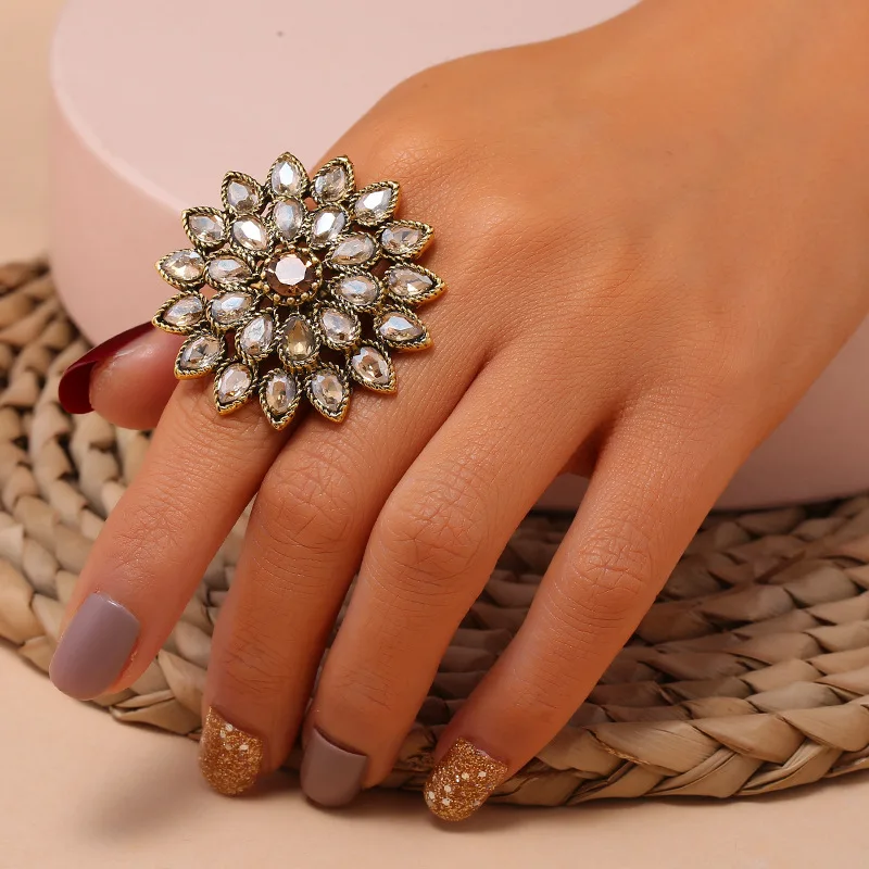 Details about   Exaggerate Retro Big Charm Ring Vintage Hollow Floral Tray Finger Ring resizeabl 