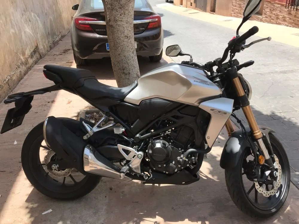 CB300R