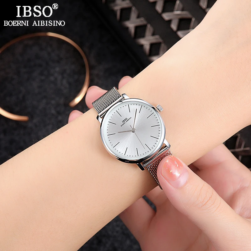 IBSO Brand Couple Quartz Watch Set with Box Simple Wristwatch for Women and Women Valentine's Day Present Birthday Gift