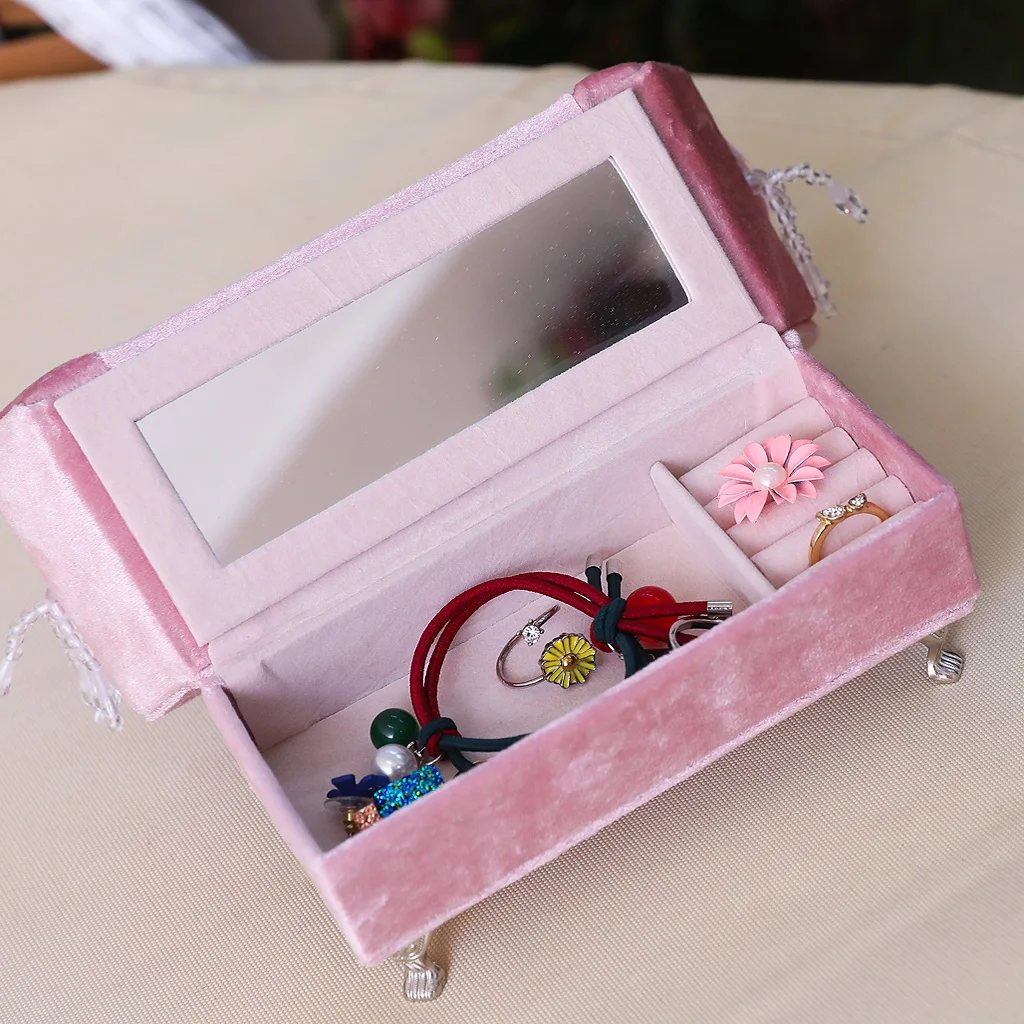 Soft Bowknot Couch Jewelry Box for Girls Travel Jewelry Organizer for Necklace Earring Rings Couch Jewelry Holder Case