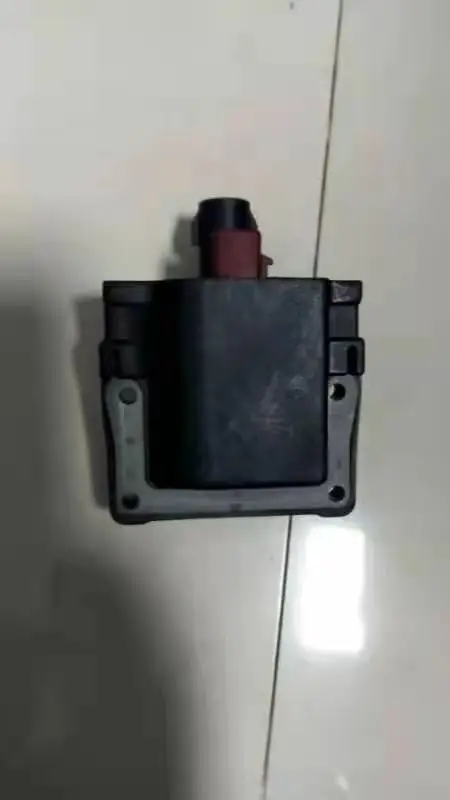 

33400-57В1 Ignition Coil