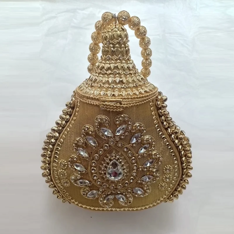 

DOYUTIG Elegant Indian Style Women's Metal Beaded Bucket Bag Lady Handmade Crystal Wedding Handbag Luxury Party Evening Bag F786