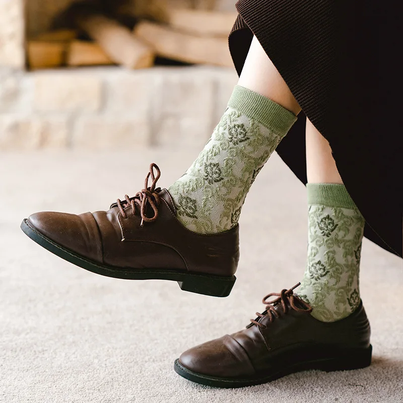 retro 3D relief socks women calcetines mujer harajuku meias korean style skarpetki damskie calcetas designer japan woman sock retro 3D relief socks women calcetines mujer harajuku meias korean style skarpetki damskie calcetas designer japan woman sock