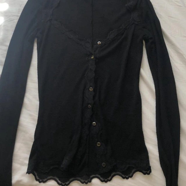 Vintage Lace Trim Black T-shirt Long Sleeve Slim Fit Crop Top Elegant Women Tees 3