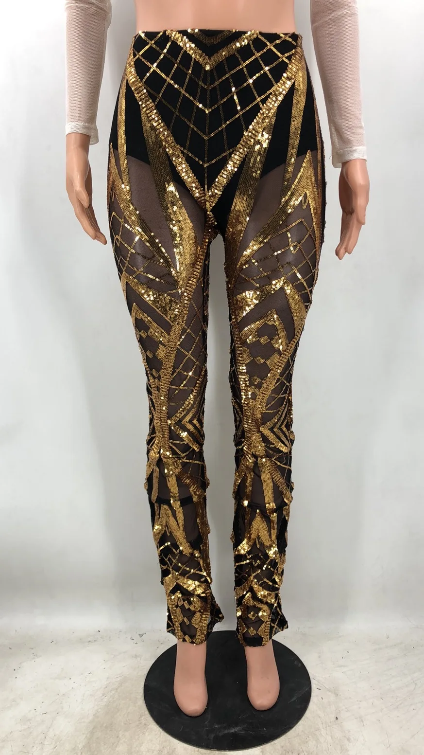 12716260014_368315363