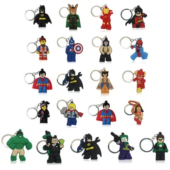 

100pcs Superheroes PVC Keychains Key Ring Star Wars Key Chain Cool Trinkets for Boys Batman Chaveiro Kids Gift Party Favor