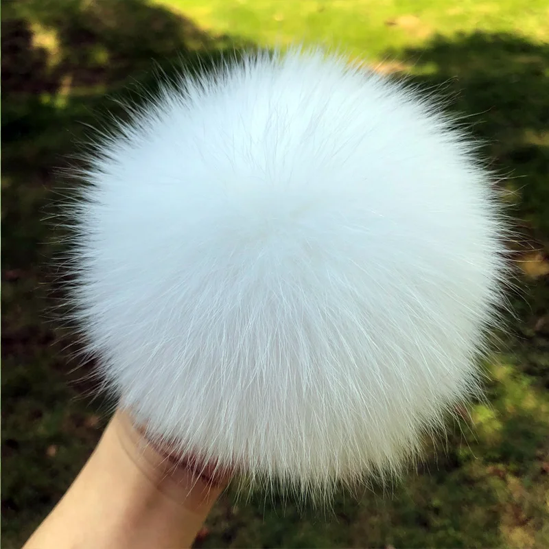 13 15 cm DIY Natural Color Real Raccoon Fur Pompoms For Bags Knitted Beanie Cap Hats Genuine fox fur Pom pom grey skully hat