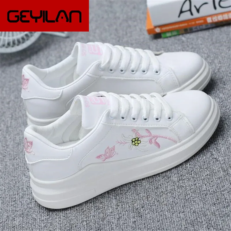 

Women Casual flat Shoes 2019 Spring Women Fashion Embroidered Breathable Lace-Up sneakers comfortable woman shoes Y424