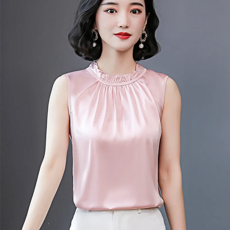 

Korean Silk Women Blouses Woman Sleeveless Silk Blouse Top Women Solid Satin Blouses Top Plus Size Blusas Mujer De Moda 2020 3XL