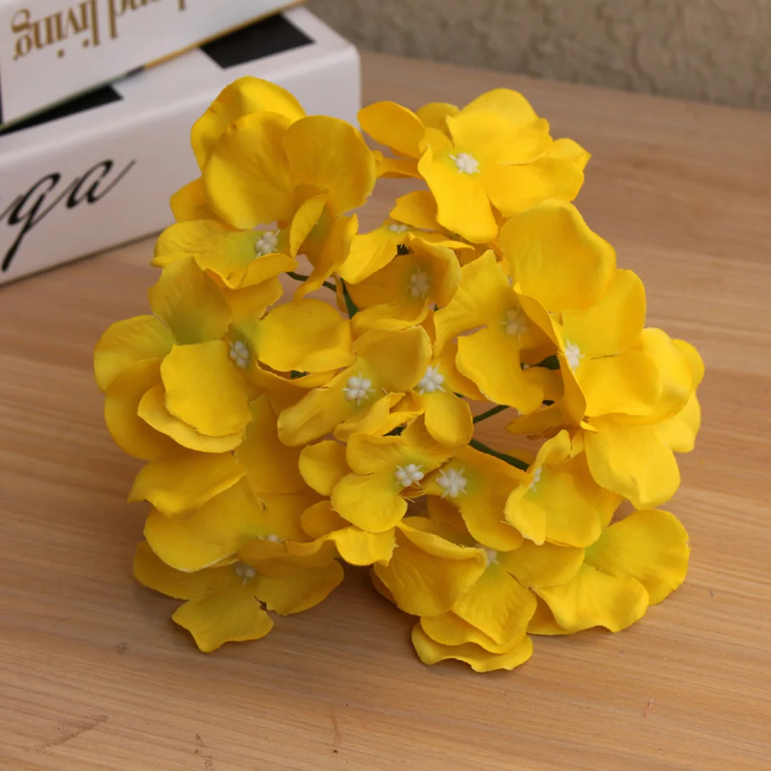 Искусственные цветы весенние яркие большие гортензии Гортензия цветок украшение домашний декор DIY букеты Шелковый цветок свадебное украшение - Цвет: Yellow
