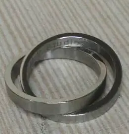 

Personalized Dragon Ring Male Tide Hip Hop IS Single Ring Edition Index Ring Black Titanium Steel Bundi Lettering Tail Ring