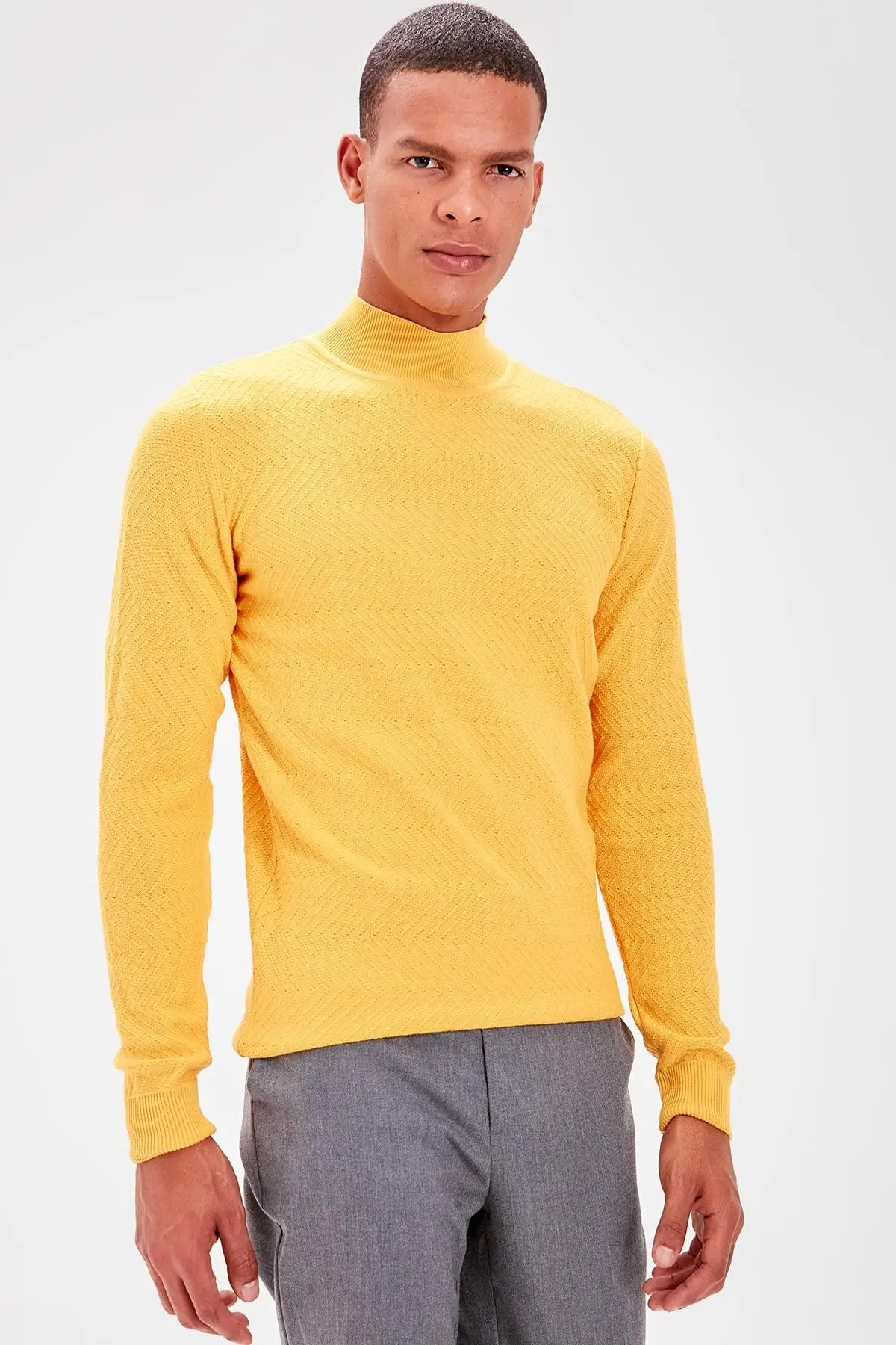 

Trendyol Yellow Men 'S Pattern Half Turtleneck Sweater Sweater TMNAW20KZ0142