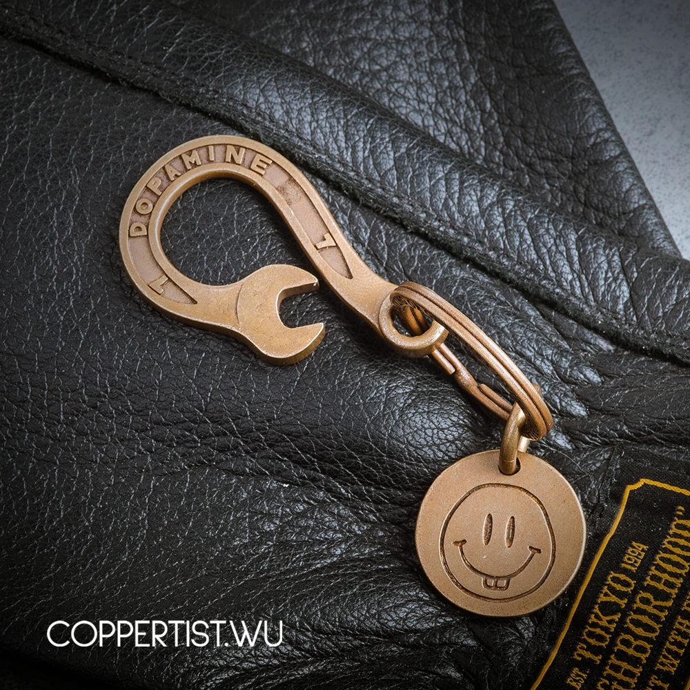 Coppertist. wu латунный ключ декоративный узор карабин гаечный ключ застежки коготь крюк брелок кулон-брелок для автомобиля