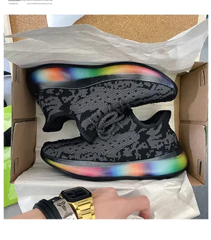 

2020 New Summer Men's Shoes Trend Men's Sports and Leisure Cloth Shoes Breathable Lightweight Canvas Travel