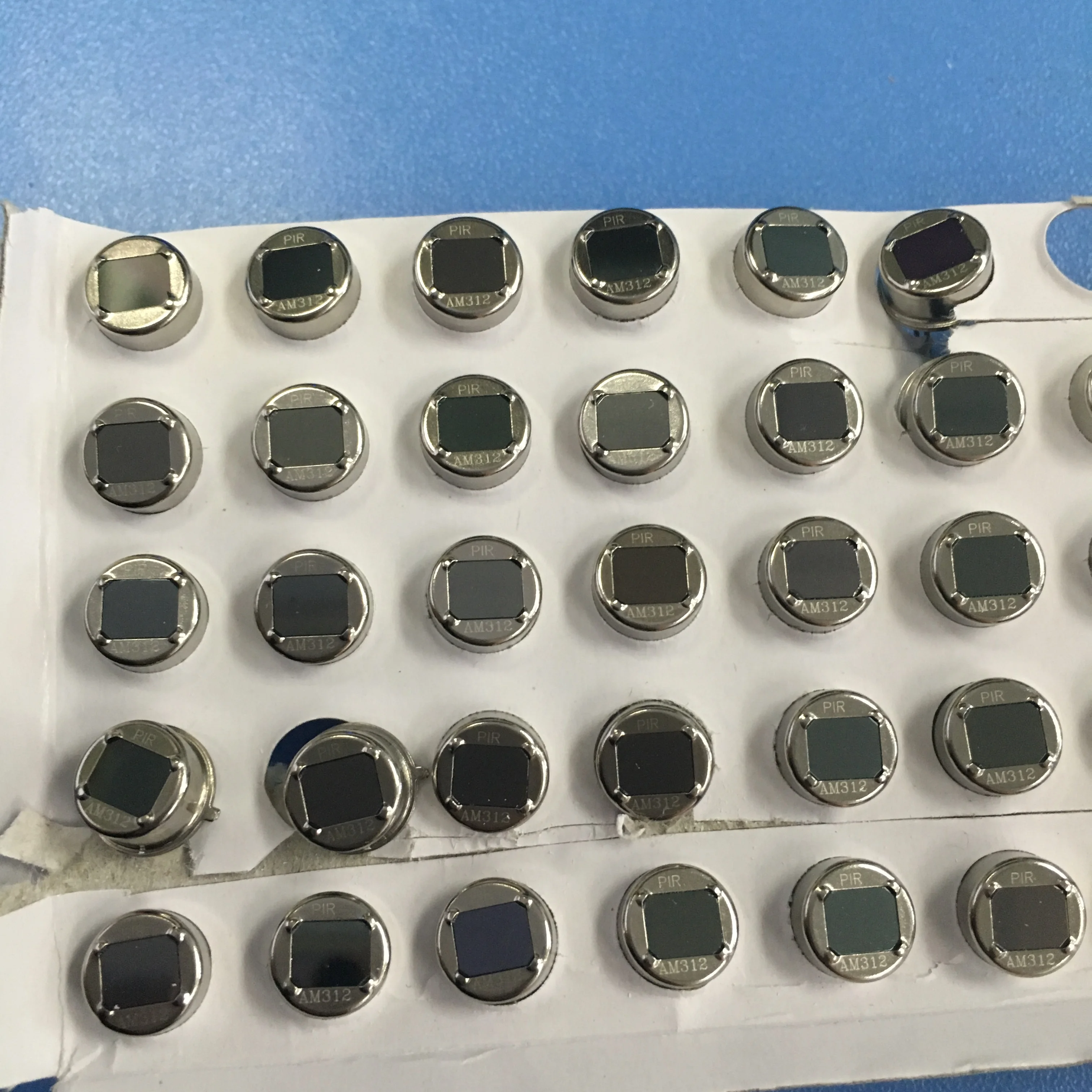 100pcs/lot BM412/BL412/BS412 Digital sensor Pyroelectric infrared sensor PIR human motion detector