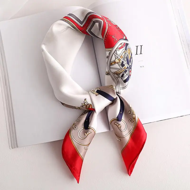 

Luxury Winter Big Vantage Poncho Scarf Women Foulard Femme Bufandas Invierno Mujer Designer Scarf