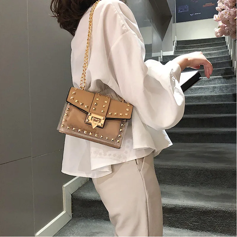 10553276223_1964996055