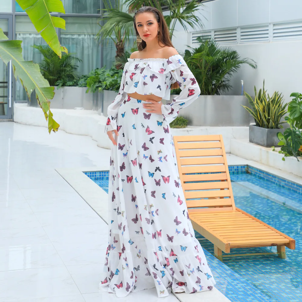 

2019 Bohemian Sexy Summer off-Shoulder Printed Long Sleeve Two-Piece Set Elegant Holiday Beach Set Long Skirts