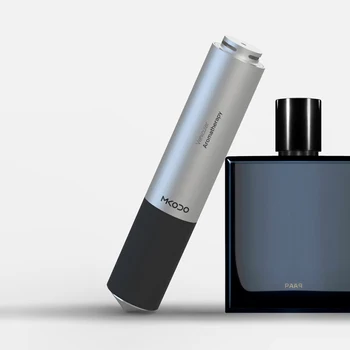 

12V Car Fragrance Charger Ambient Light Car Aromatherapy Car Charger Multi-function USB Mobile Phone Fast Charge Car Perfume