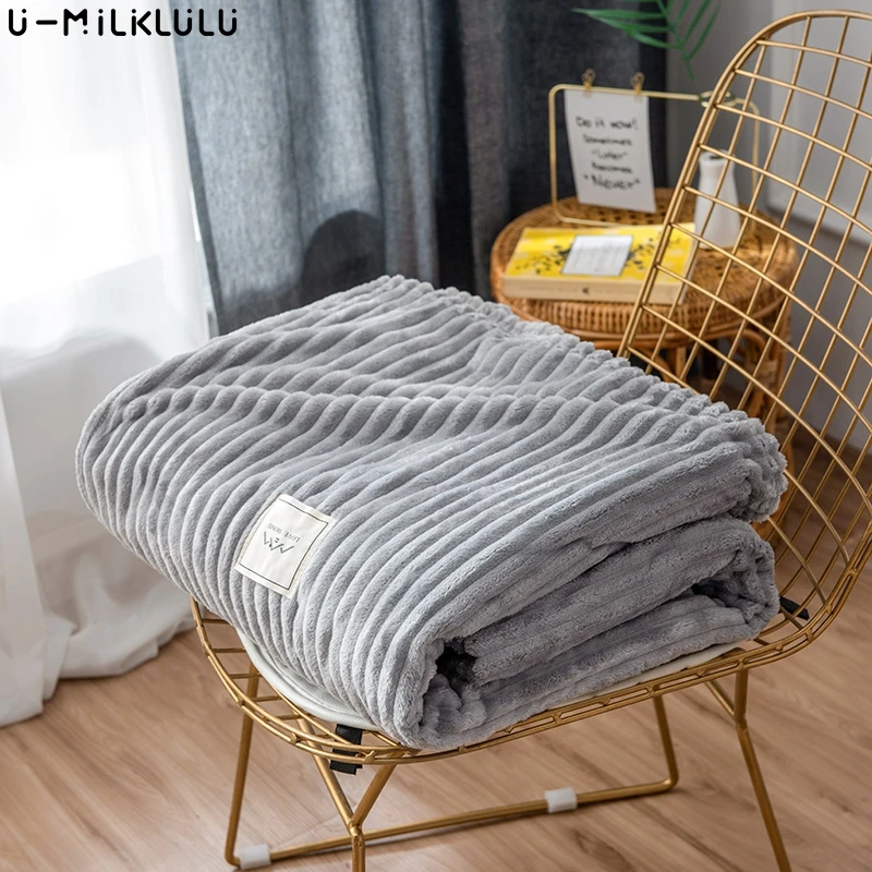 ������ �ø��� ���� ��Ƽġ ���� ���� �ö��� ���� ���, �ε巴�� ���� �ܿ� ħ�� Ŀ�� ħ�� ���