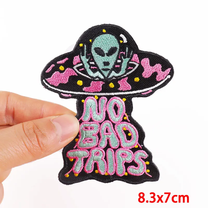 Prajna Alien Embroidered Patches On Clothes DIY Space UFO Applique Clothing Thermoadhesive Patches for Clothing Stickers Badges 