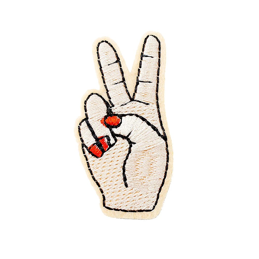 Знак победы (Размер: 3 х4 2 см) | Дом и сад