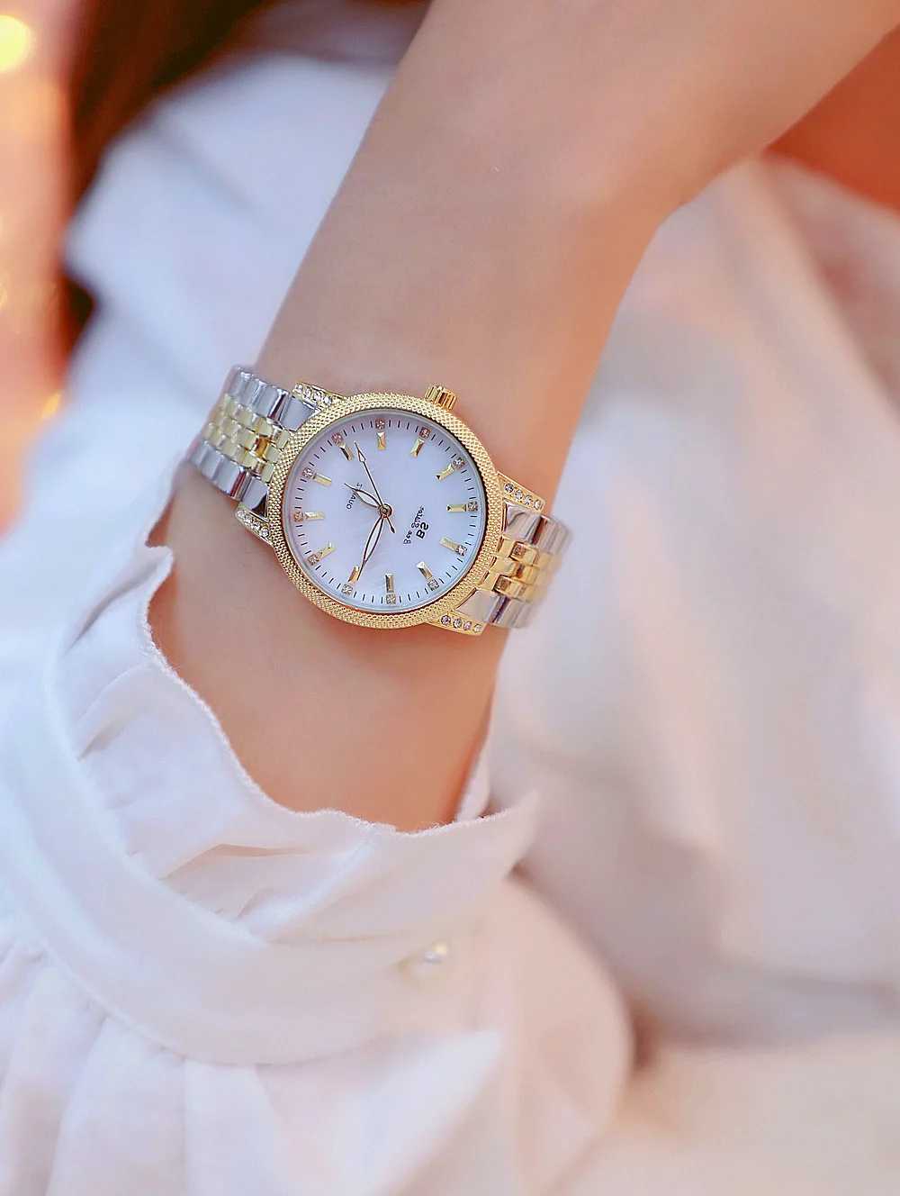 9140066044_381868954