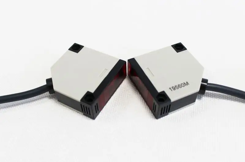 Sensore Fotoelettrico C-FUNN E3JK-R4M1 - Portata 3,4 M - DC 10-24V - Per Automazione Industriale - Foto 13