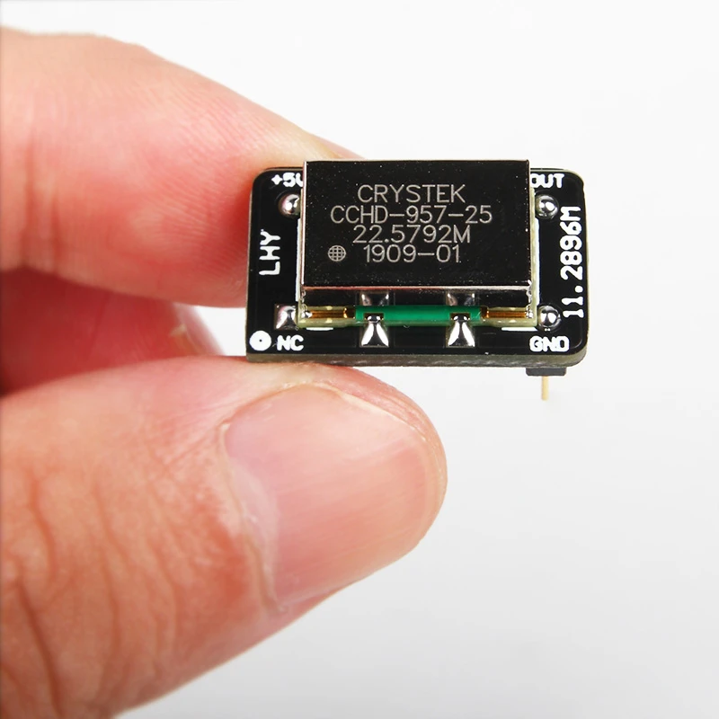

Новинка, 11,2896 м, CRYSTEK CCHD femtosecond, кварцевый генератор, ультра-низкофазные часы с шумоподавлением, поворотный стол CDM3/4/9