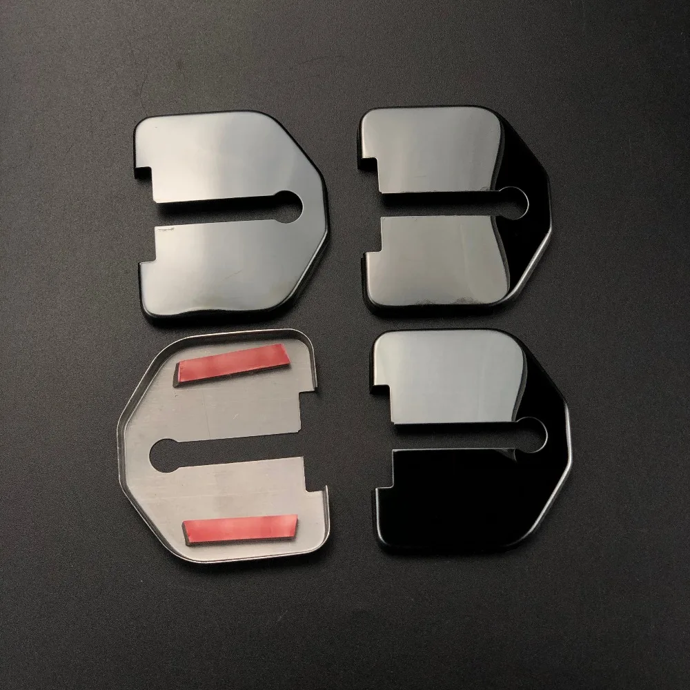 x03