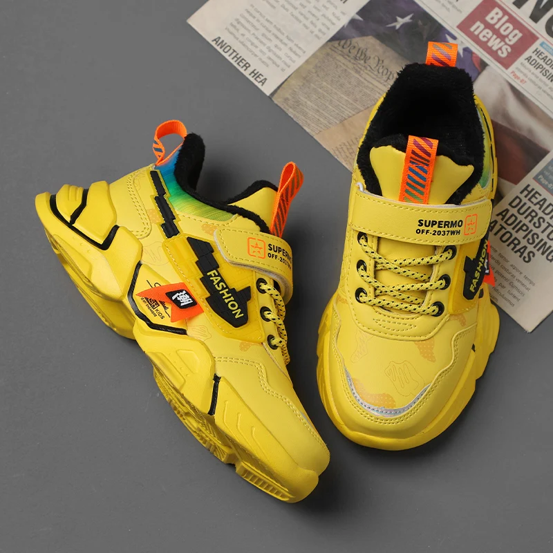 

2020 Fashion Casual Young Boy Sneakers Plus Velvet Teenage Trainers Leather Children Boy Running Shoes Hook & Loop Kids Shoes