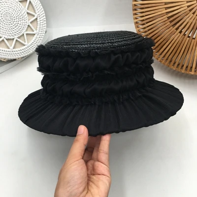 South Korean web celebrity in same small straw joker hat female temperament elegant aristocratic goddess flat, sun hat - Цвет: Черный