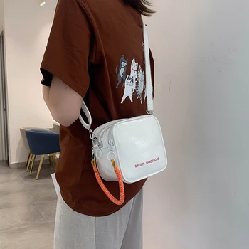 

Instagram's summer trend: simple, stylish messenger bag for women 2020