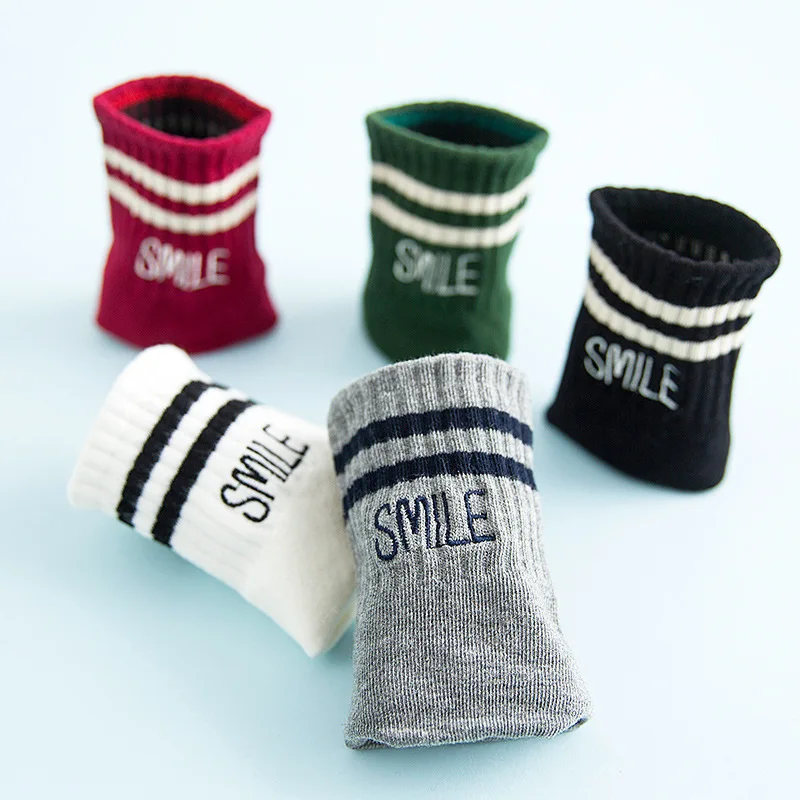Сезон осень-зима; забавные Женские носочки в полоску с буквенным принтом без каблука в японском Jorean стиле; милые белые женские носки из хлопка; 093002
