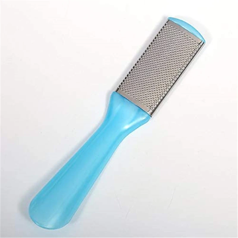 Щетка для пяток деревянная. Чистка пяток пемзой. Как чистить пилку для пяток. Терка для ног пемза. Beauty tools пилка для педикюра.