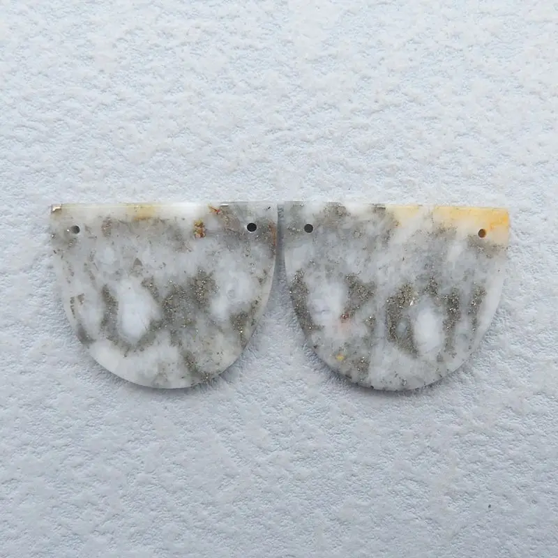 

Новый дизайн, серьги-гвоздики с двумя отверстиями, 30x25x3 мм, 11 г