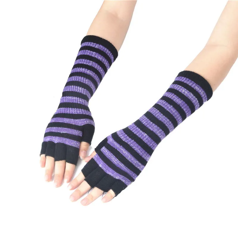 Black White Stripes Long Gloves Women Fashion Winter Long Design Stripes Mittens& Gloves Female Warm Stripes Fingerless Gloves - Цвет: 2