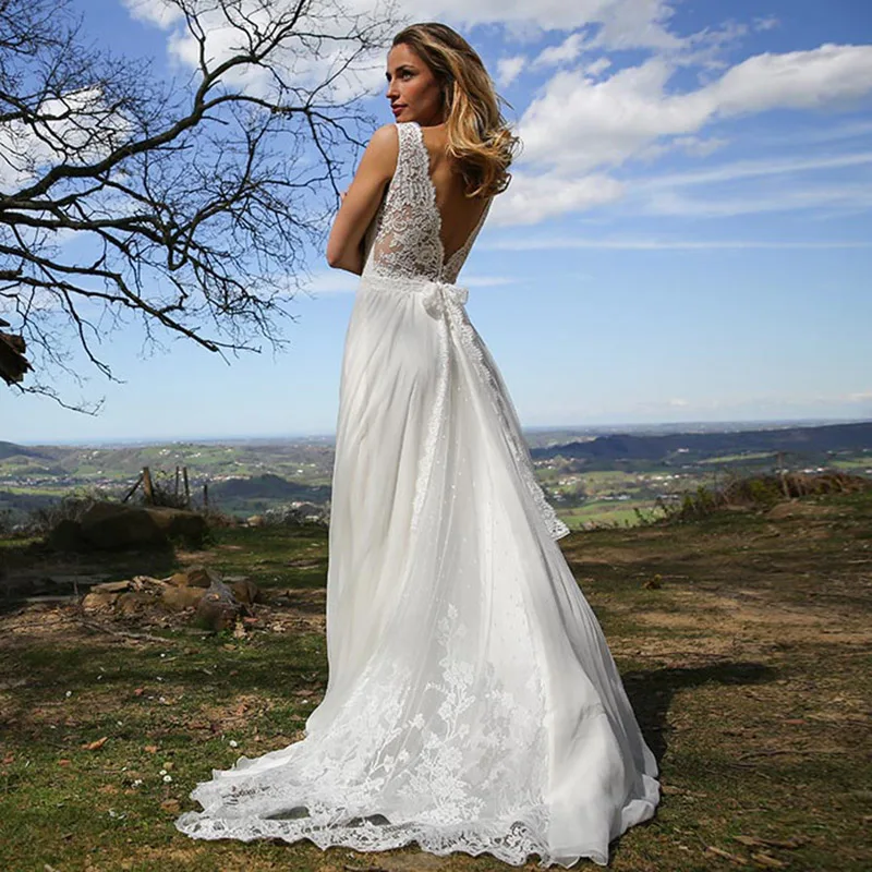 

Eightale Boho Wedding Dress V-Neck Appliques Lace Wedding Gown Chiffon Backless Bohemian Beach Bridal Dress vestido de noiva