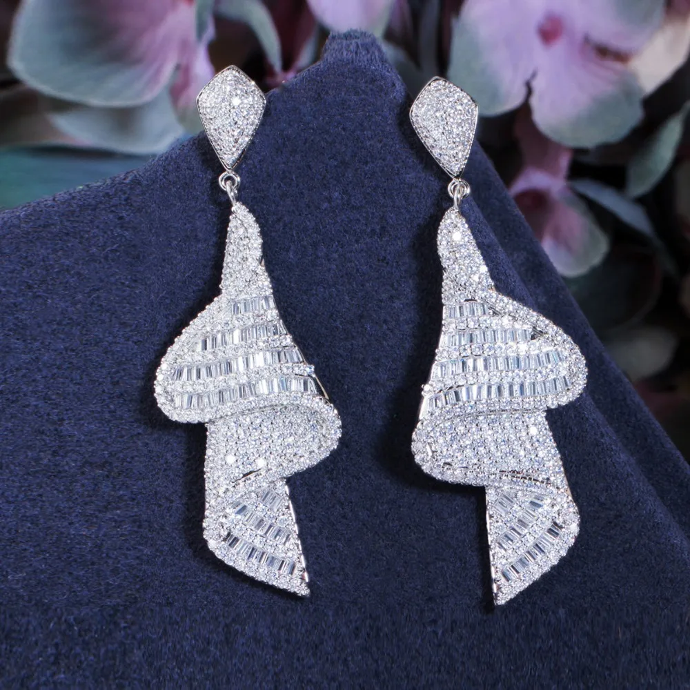 CWWZircons Geometric Sparkling Fancy White Cubic Zirconia Big Long Drop Earrings for Women Dubai Gold Color Bridal Jewelry CZ803