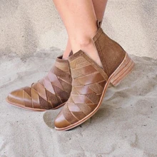 Новинка; женская прогулочная обувь; женские офисные ботильоны на квадратном каблуке с острым носком; Женская пикантная Уличная обувь; Botas Mujer; размеры 34-43