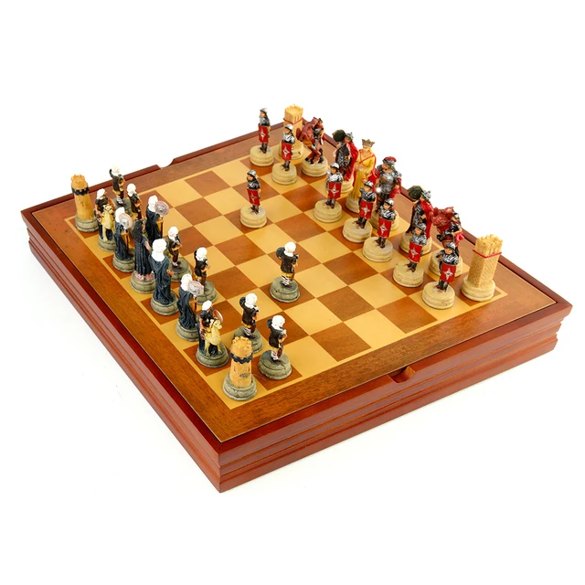 Roman Gladiators 3D Chess Set  Xadrez jogo, Jogo de xadrez, Tabuleiro de  xadrez