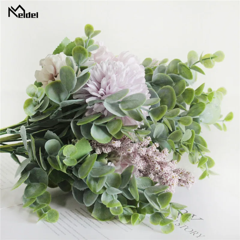 Mixed Silk Lucky Ball Chinese Carbapple Bride Holding Flowers Artificial Pompon Green Eucylaptus Wedding Bridal Bouquet Flowers